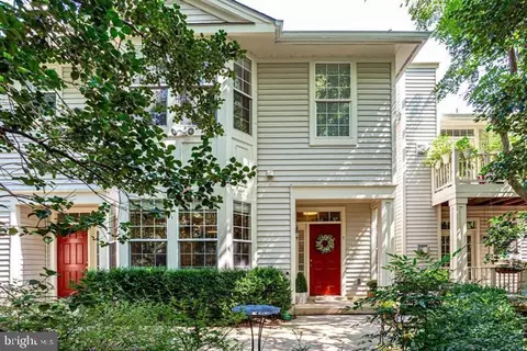 11407 T Gate Hill Pl #112, Reston, VA 20194