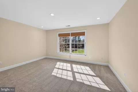 Other - 9012 A Old Dominion Dr, Mclean, VA 22102 photo 14 of 25