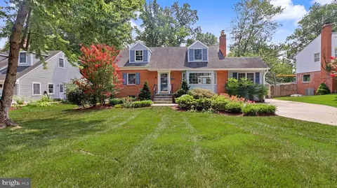 2503 Cavendish Dr, Alexandria, VA 22308
