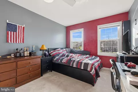 4357 Cub Run Rd, Chantilly, VA 20151 photo 22