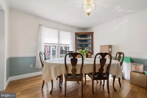 4357 Cub Run Rd, Chantilly, VA 20151 photo 15