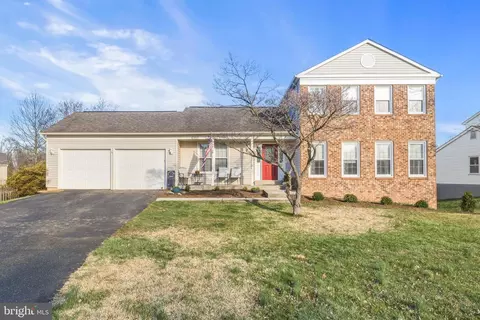 4357 Cub Run Rd, Chantilly, VA 20151 photo 3