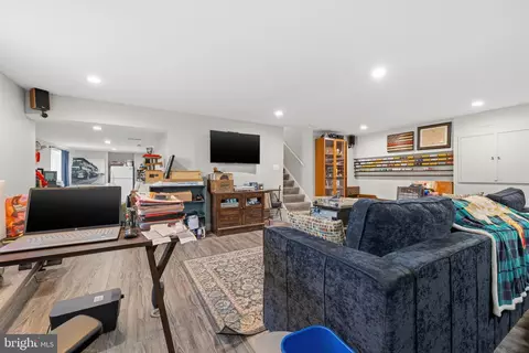 4357 Cub Run Rd, Chantilly, VA 20151 photo 25