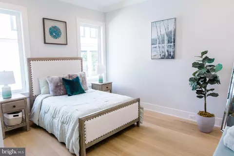 Bedroom - 1101 Clover Dr, Mclean, VA 22101 photo 1 of 6