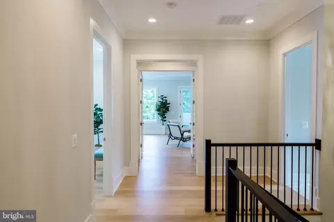 Entry Way - 1101 Clover Dr, Mclean, VA 22101 photo 10 of 11