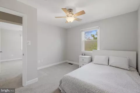 Bedroom - 7300 Reservation Dr, Springfield, VA 22153 photo 6 of 6