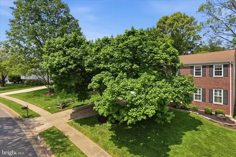 Other - 5208 Ruffner Woods Ct, Burke, VA 22015 photo 1 of 9