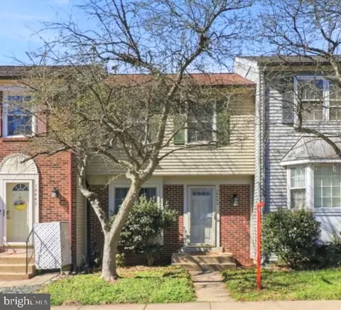 14445 Salisbury Plain Ct, Centreville, VA 20120