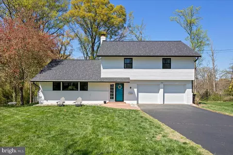 3104 Little Creek Ln, Alexandria, VA 22309