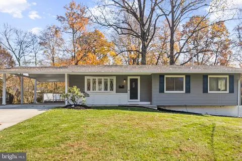 4307 San Carlos Dr, Fairfax, VA 22030