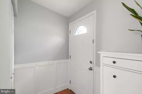 Entry Way - 8282 Morning Dew Ct, Springfield, VA 22153 photo 1 of 5