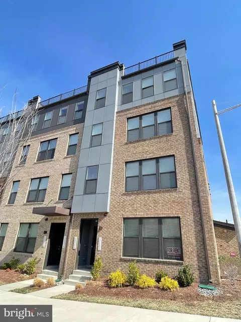 13502 Sayward Blvd #91, Herndon, VA 20171