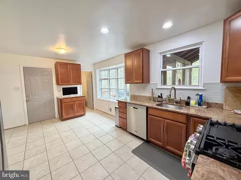 Kitchen - 8467 Thames St, Springfield, VA 22151 photo 2 of 3
