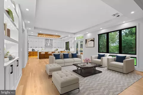 4609 Willow Run Dr, Annandale, VA 22003