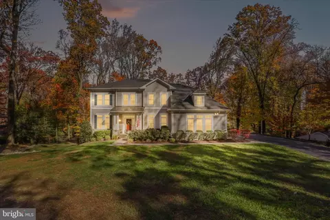 3407 Barkley Dr, Fairfax, VA 22031