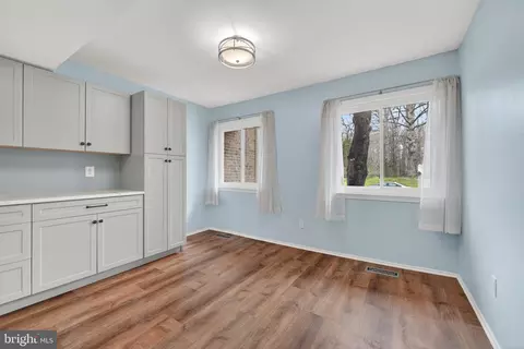 8570 Gwynedd Way, Springfield, VA 22153 photo 7