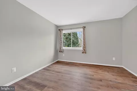 8570 Gwynedd Way, Springfield, VA 22153 photo 19