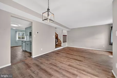 8570 Gwynedd Way, Springfield, VA 22153 photo 12