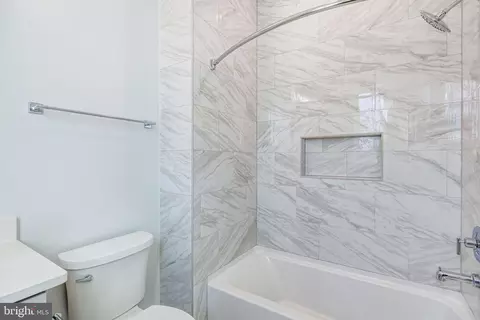 Bath - 7007 Hector Rd, Mclean, VA 22101 photo 9 of 20