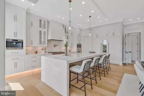 Kitchen - 7007 Hector Rd, Mclean, VA 22101 photo 4 of 6