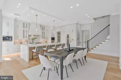 Dining - 7007 Hector Rd, Mclean, VA 22101 photo 6 of 7