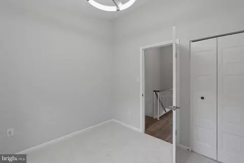 7808 Solomon Seal Dr, Springfield, VA 22152 photo 23