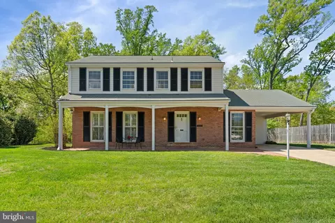 8328 Carrleigh Pkwy, Springfield, VA 22152