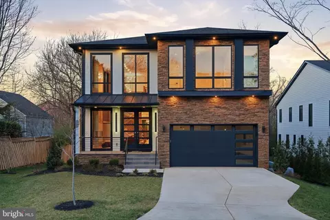 1805 Franklin Ave, Mclean, VA 22101