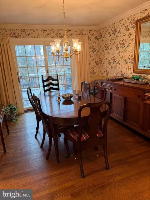 Dining - 6110 Harmon Pl, Springfield, VA 22152 photo 1 of 2
