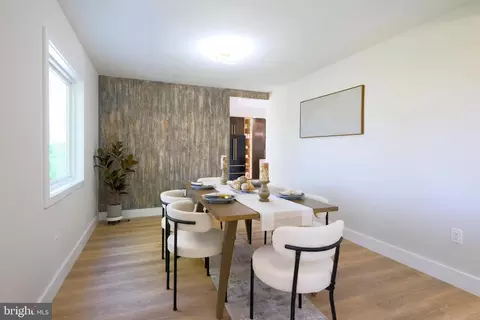 Dining - 13622 Ellendale Dr, Chantilly, VA 20151 photo 1 of 1