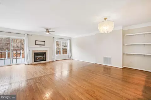 Living - 7728 Hickory Glen Way, Springfield, VA 22153 photo 3 of 6