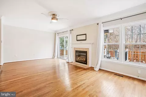 Living - 7728 Hickory Glen Way, Springfield, VA 22153 photo 5 of 6