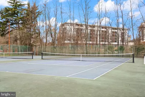 Exterior - 7661 Provincial Dr #305, Mclean, VA 22102 photo 2 of 2