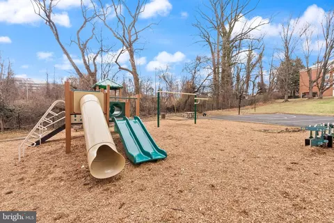 Other - 7661 Provincial Dr #305, Mclean, VA 22102 photo 9 of 12
