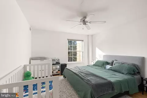 Bedroom - 7661 Provincial Dr #305, Mclean, VA 22102 photo 1 of 6