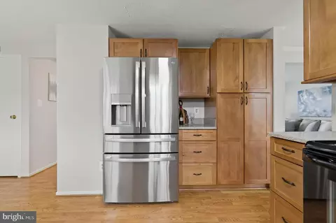 Kitchen - 5755 Heming Ave, Springfield, VA 22151 photo 5 of 5