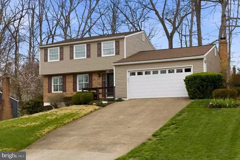 5755 Heming Ave, Springfield, VA 22151