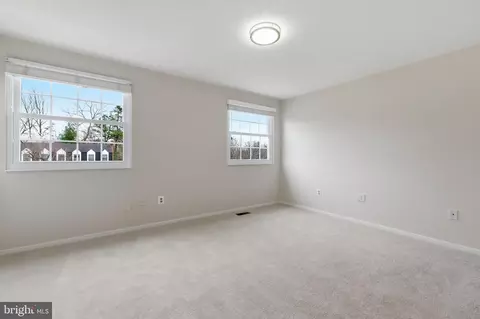 Bedroom - 5755 Heming Ave, Springfield, VA 22151 photo 6 of 8