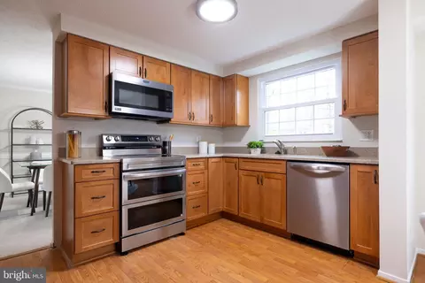 Kitchen - 5755 Heming Ave, Springfield, VA 22151 photo 1 of 5