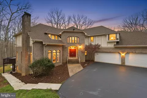 12709 Mill Glen Ct, Clifton, VA 20124