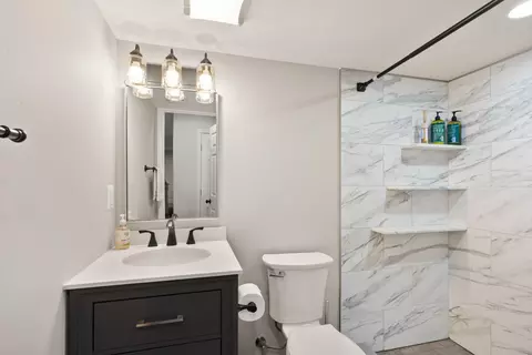Bath - 1232 Bishopsgate Way, Reston, VA 20194 photo 1 of 4