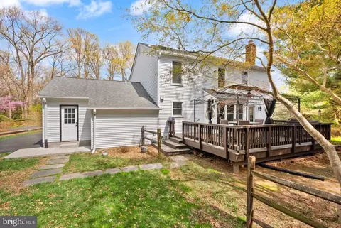 Exterior - 1232 Bishopsgate Way, Reston, VA 20194 photo 16 of 25