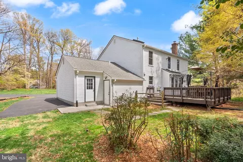 Exterior - 1232 Bishopsgate Way, Reston, VA 20194 photo 15 of 25