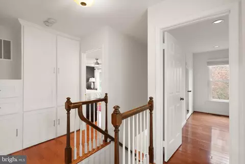 Entry Way - 1232 Bishopsgate Way, Reston, VA 20194 photo 11 of 12