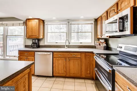 Kitchen - 8404 Chillum Ct, Springfield, VA 22153 photo 4 of 4