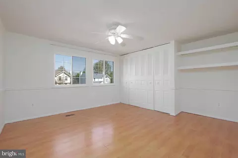 Bedroom - 3869 Beech Down Dr, Chantilly, VA 20151 photo 2 of 2
