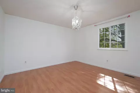 Bedroom - 3869 Beech Down Dr, Chantilly, VA 20151 photo 1 of 2