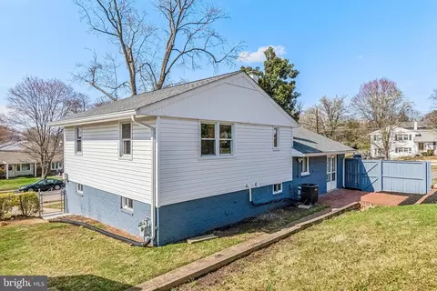 6301 Julian St, Springfield, VA 22150 photo 9