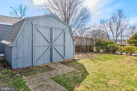 6301 Julian St, Springfield, VA 22150 photo 10