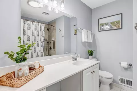 Bath - 8619 Nanlee Dr, Springfield, VA 22152 photo 2 of 6